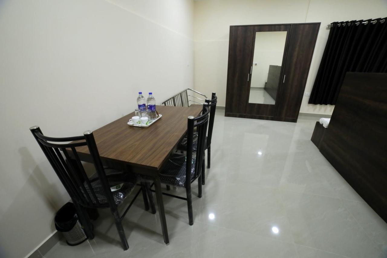 Shivalaya Residency Aparthotel Thrissur Eksteriør bilde